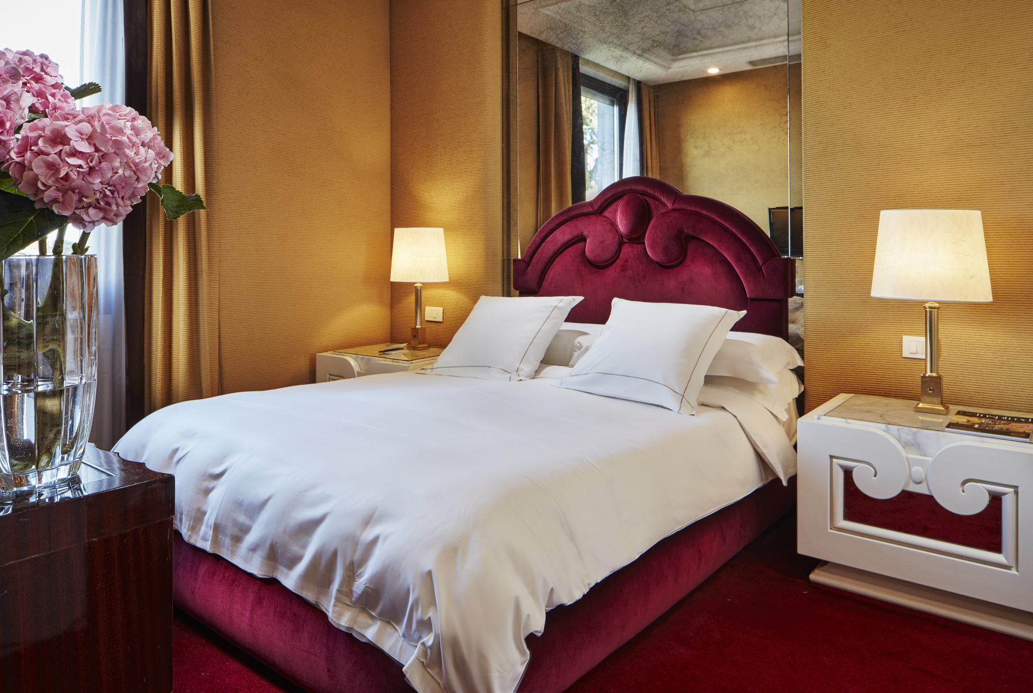 Lord Byron Hotel 1