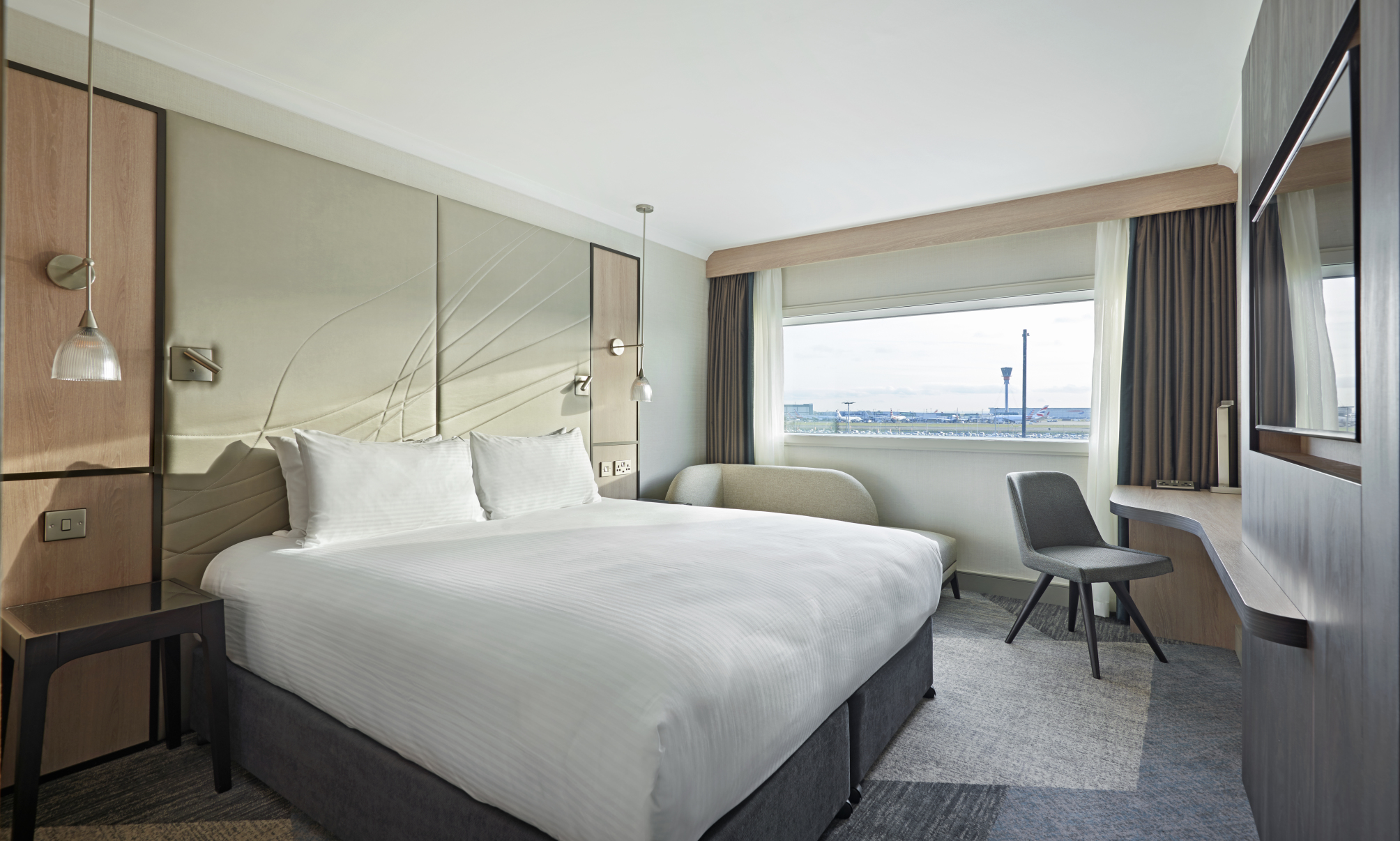 Hyatt Place London Heathrow Airport 1