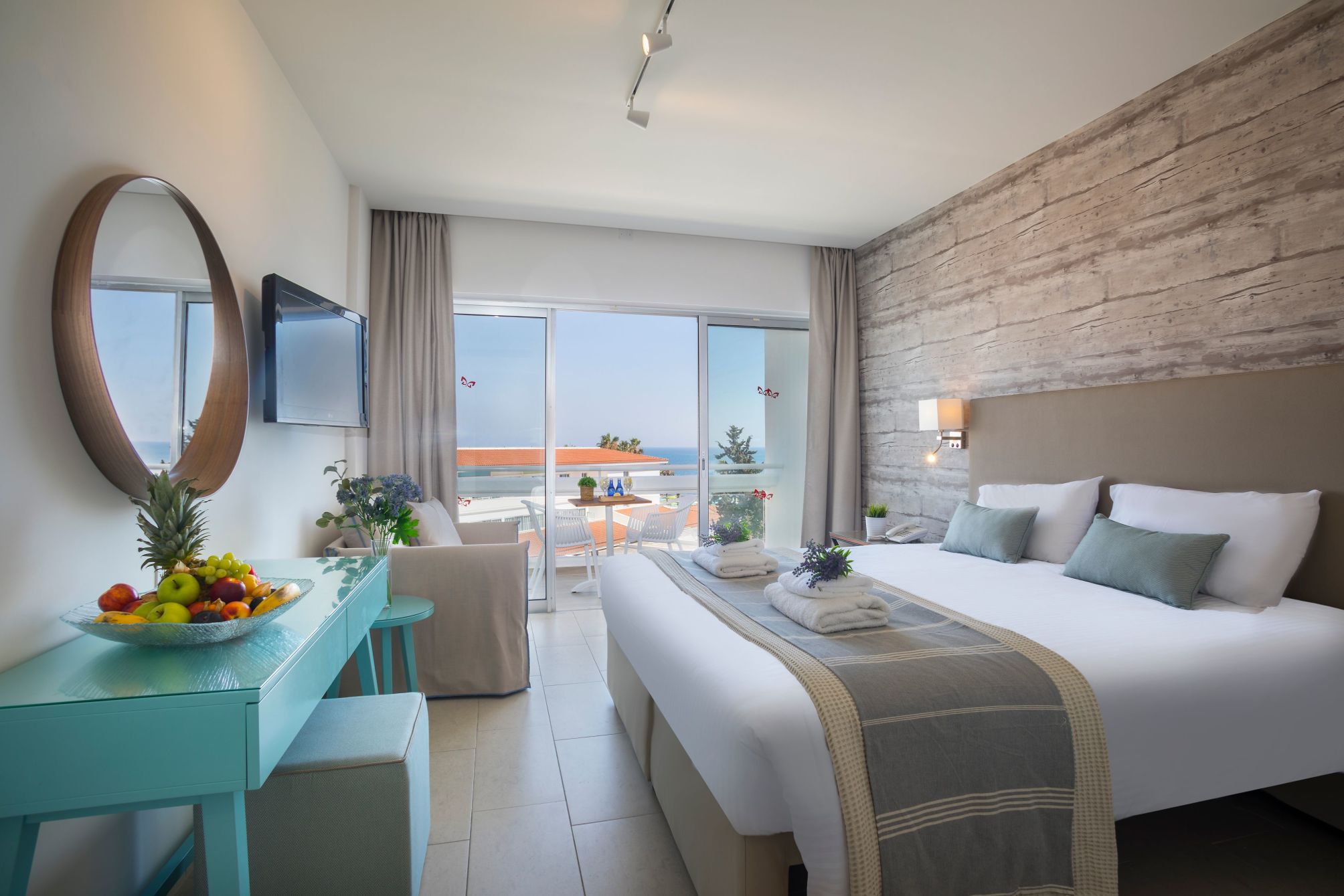 Leonardo Plaza Cypria Maris Beach Hotel & Spa 2