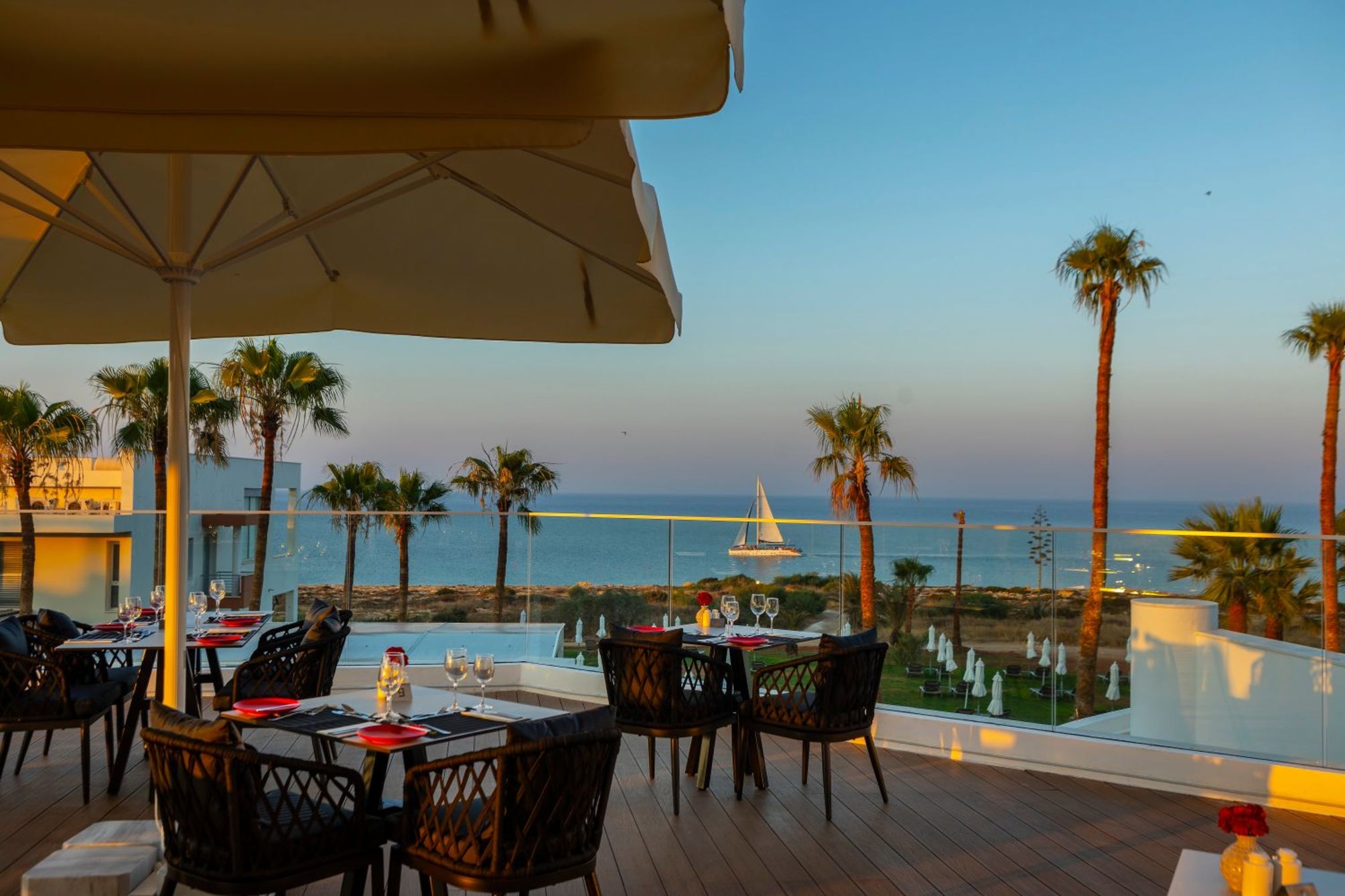 Leonardo Crystal Cove Hotel & Spa – Adults only 1