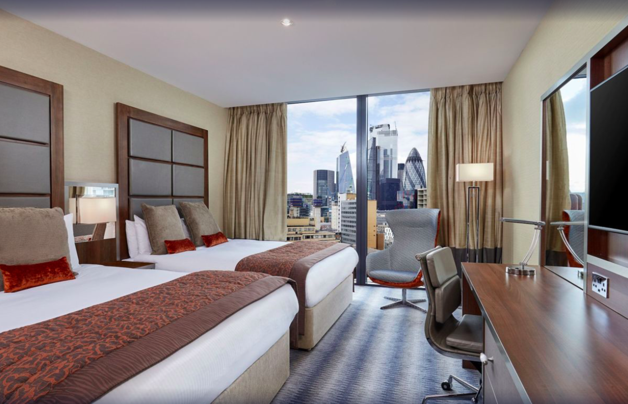 Superior Twin Room