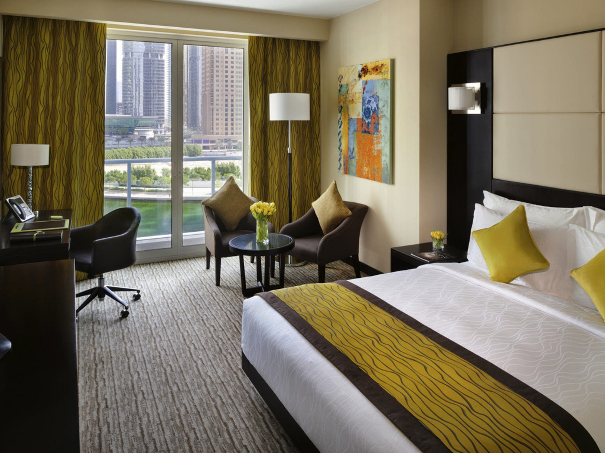 Mövenpick Hotel Jumeirah Lakes Towers Dubai 2