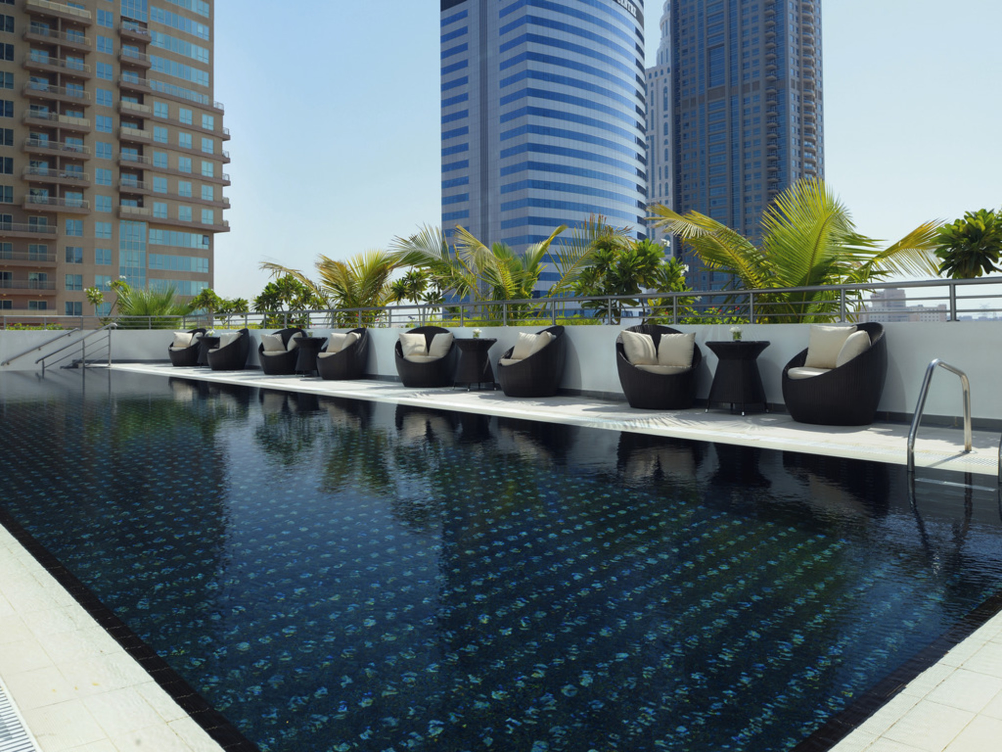 Mövenpick Hotel Jumeirah Lakes Towers Dubai 1