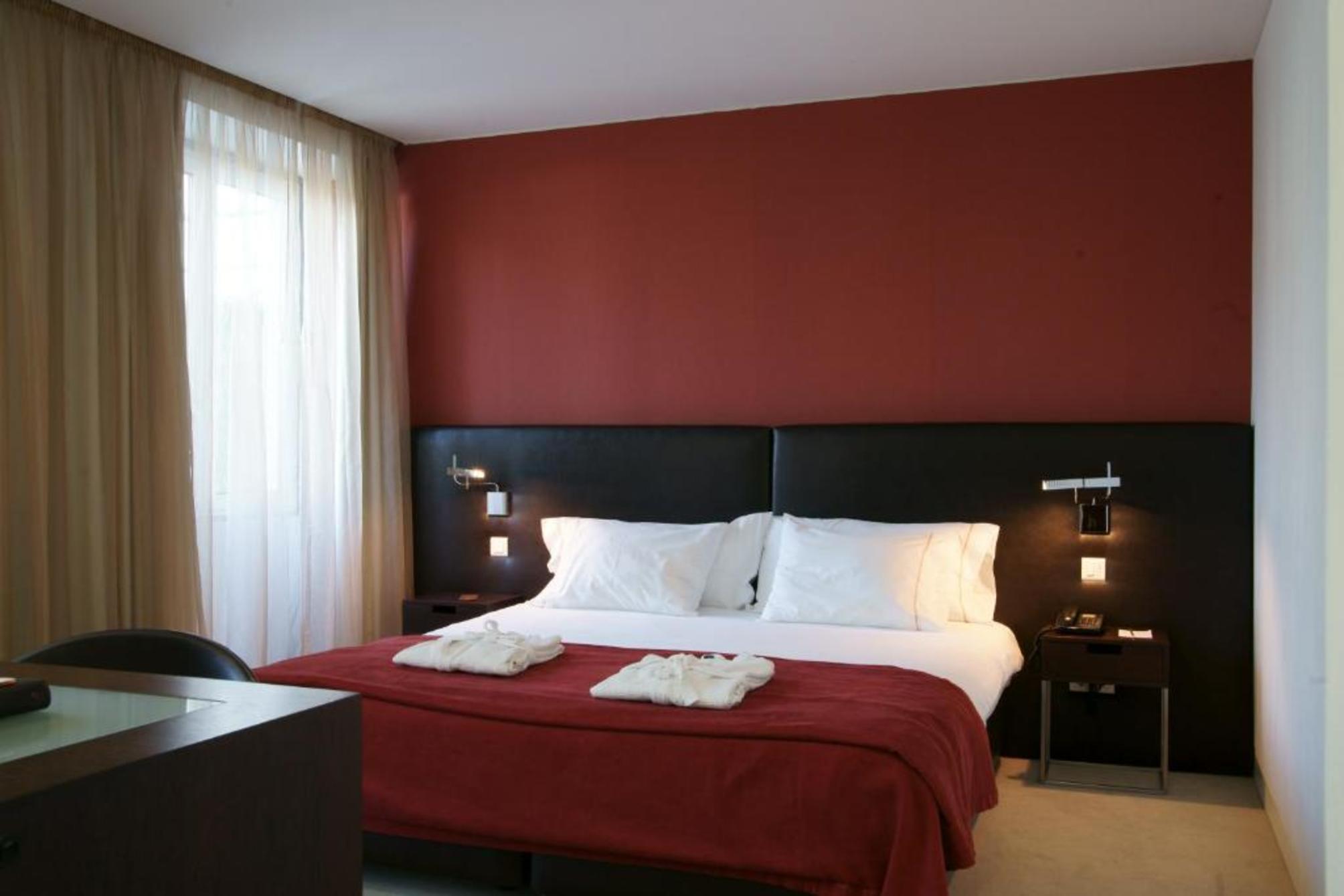 Hotel Jeronimos 8 1