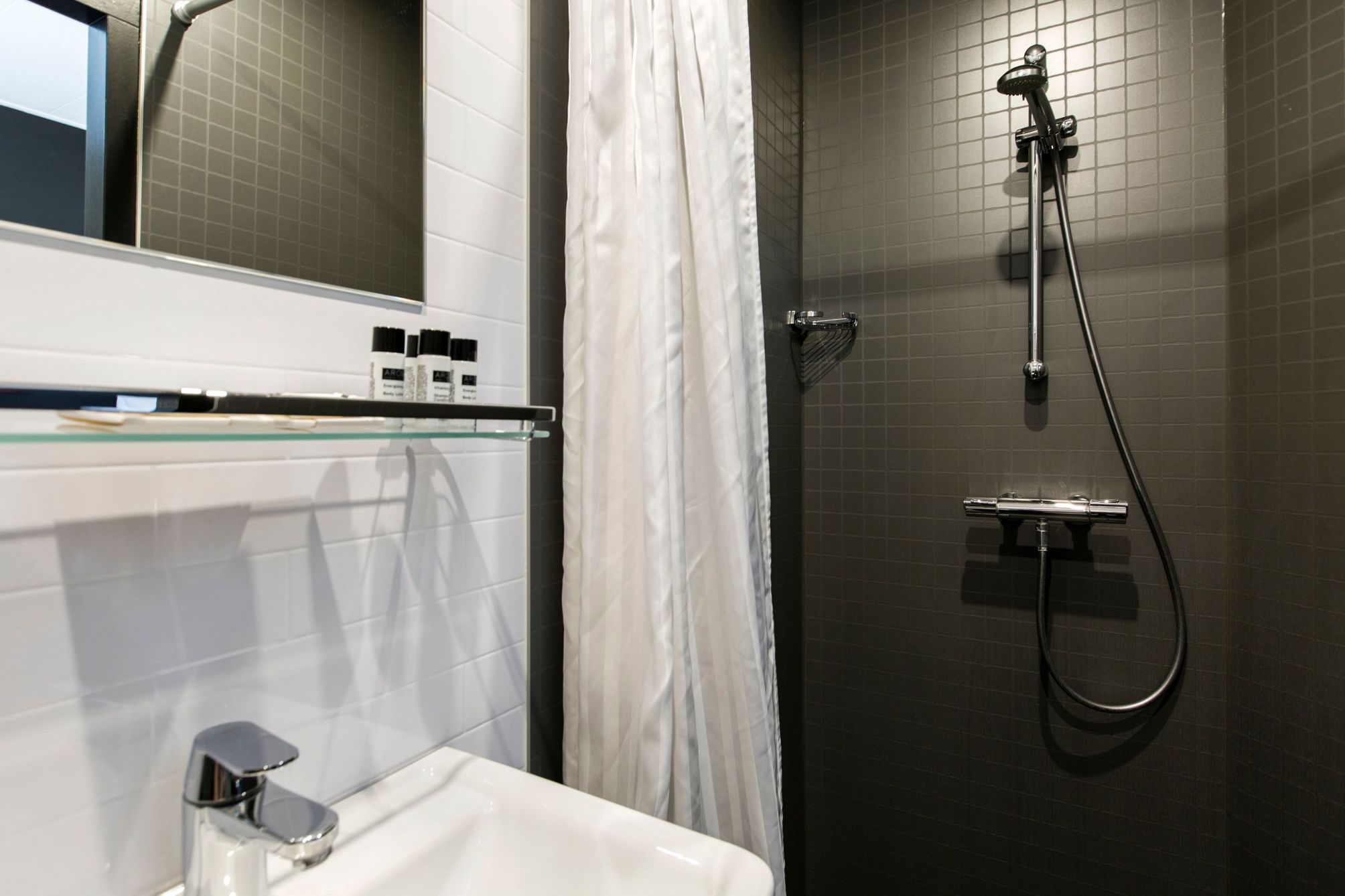 Comfort Double Room with Limited View