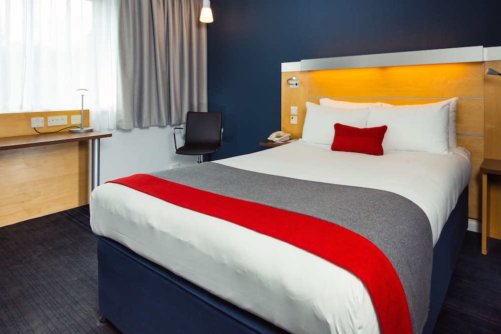 Holiday Inn Express CAMBRIDGE by IHG 2