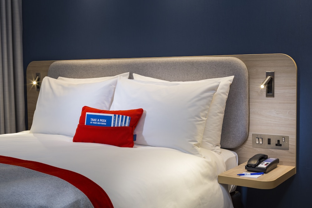 Holiday Inn Express AMSTERDAM - CITY HALL by IHG 1