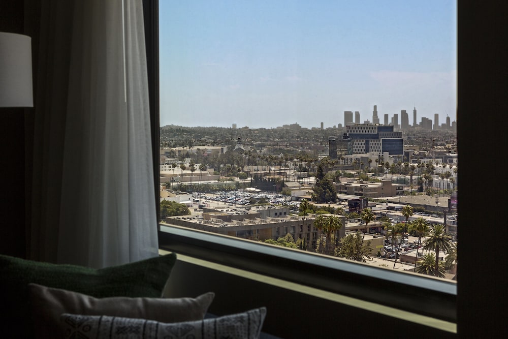 1 King City View