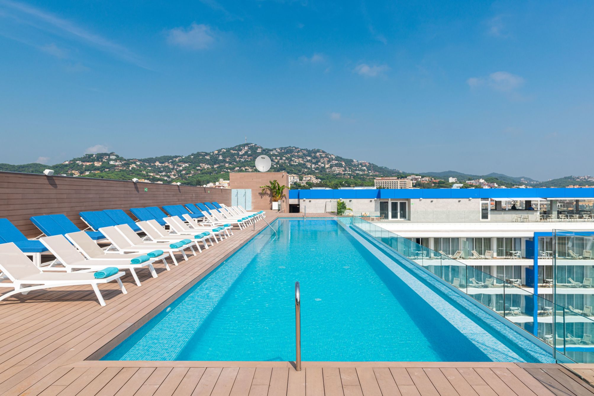 L'Azure Hotel 4* Sup 1