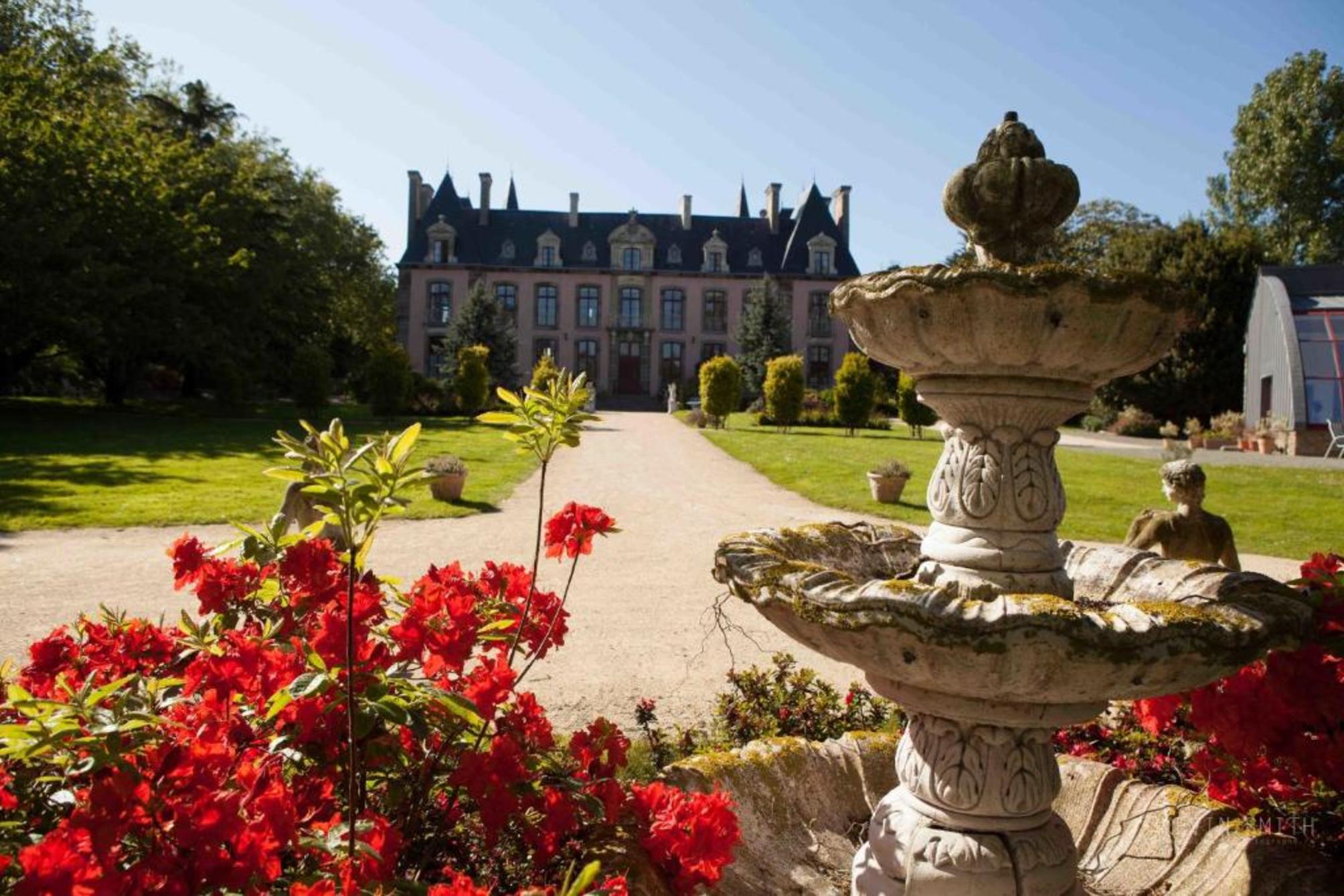 Château Hôtel Du Colombier 1