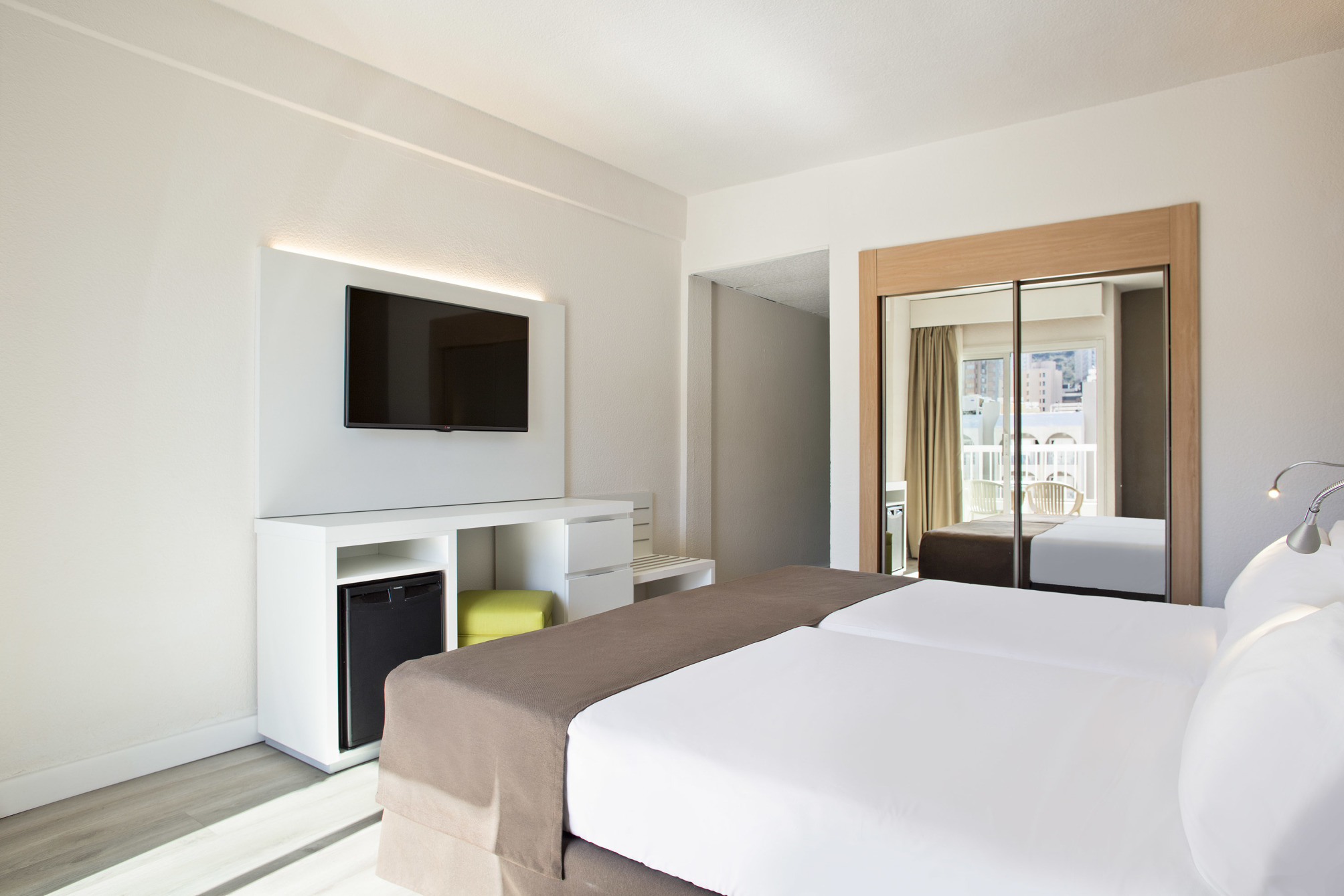 Xtra Room