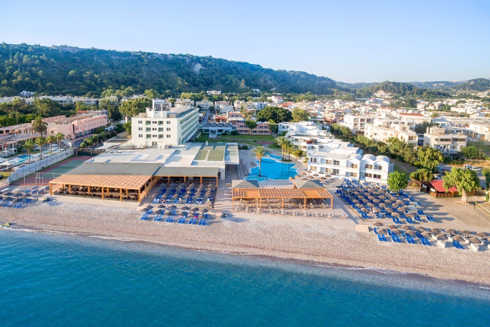 Avra Beach Resort 1