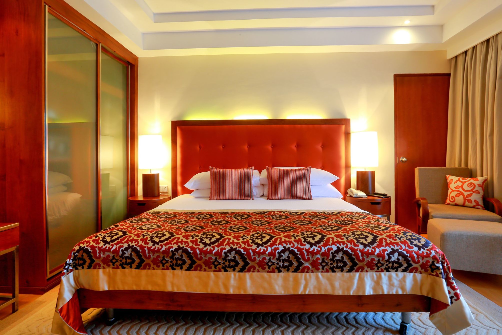 Luxury Room with City View