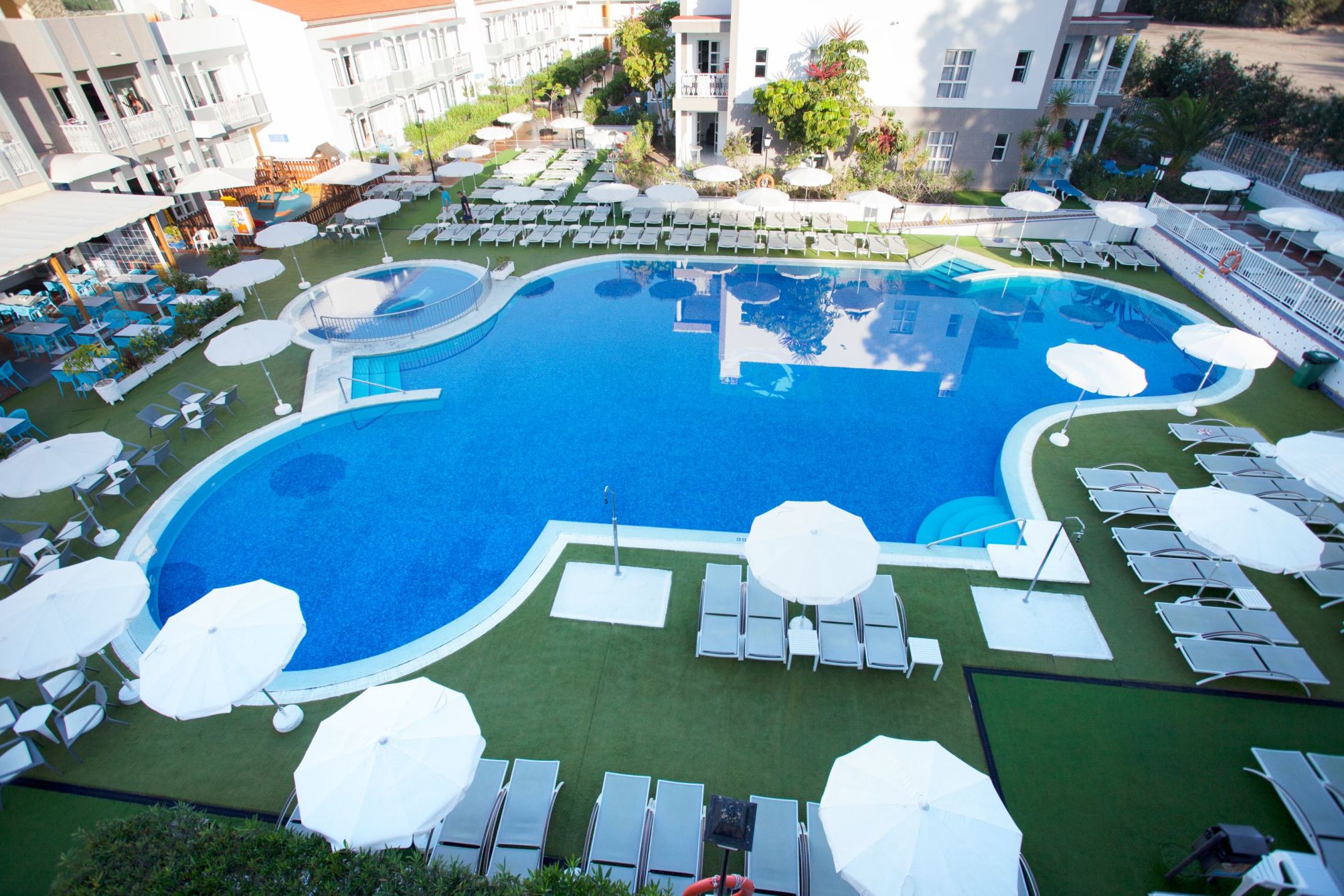 Coral Compostela Beach Golf 2