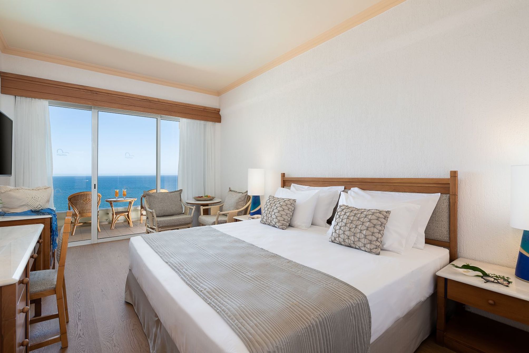 Leptos Panorama Hotel 2