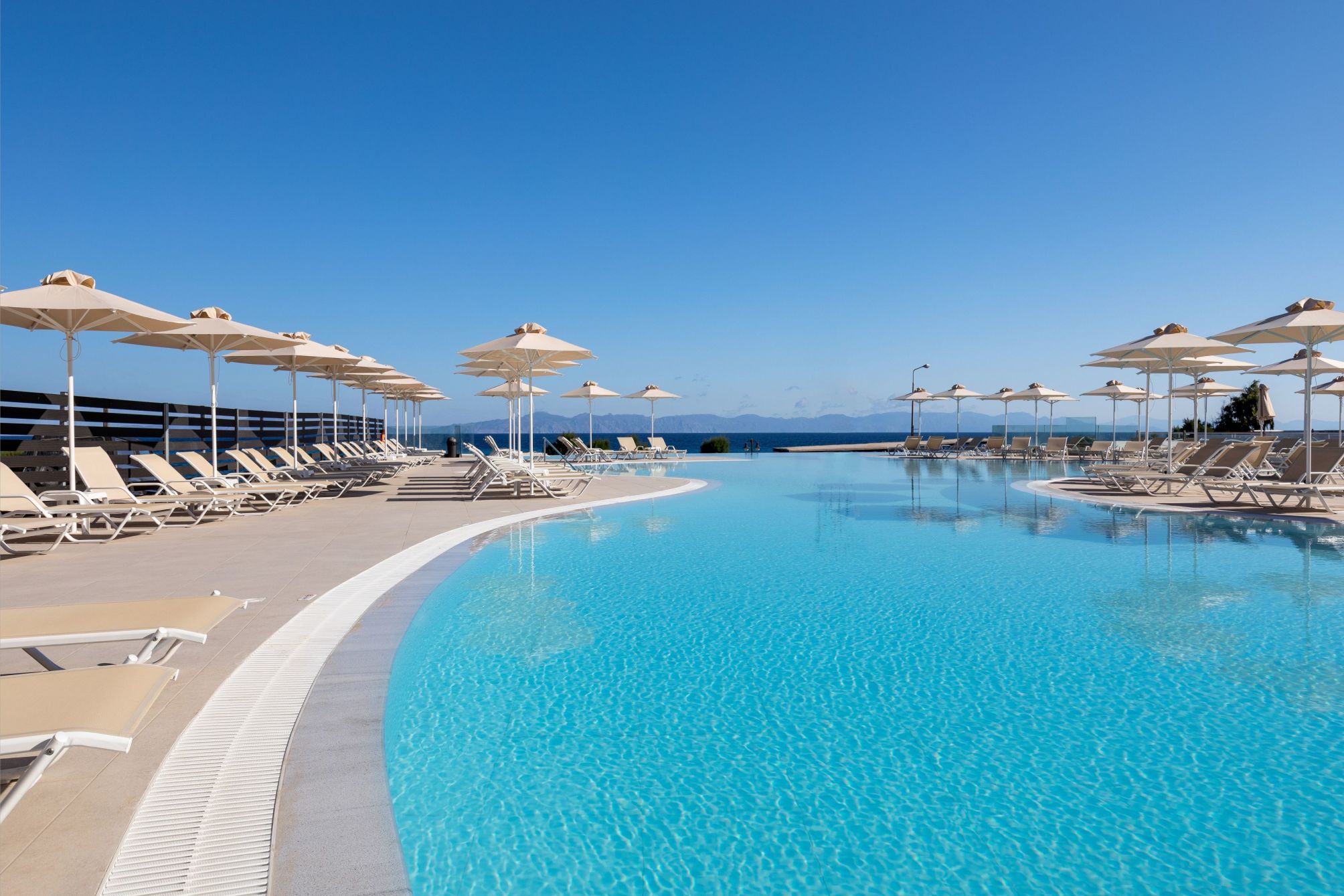 Belair Beach Hotel 2