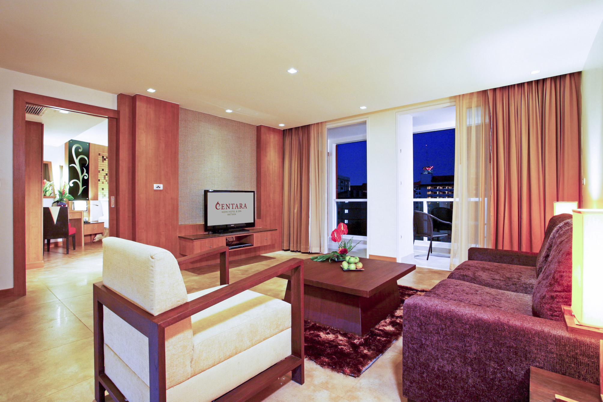 Centara Nova Hotel Pattaya 2