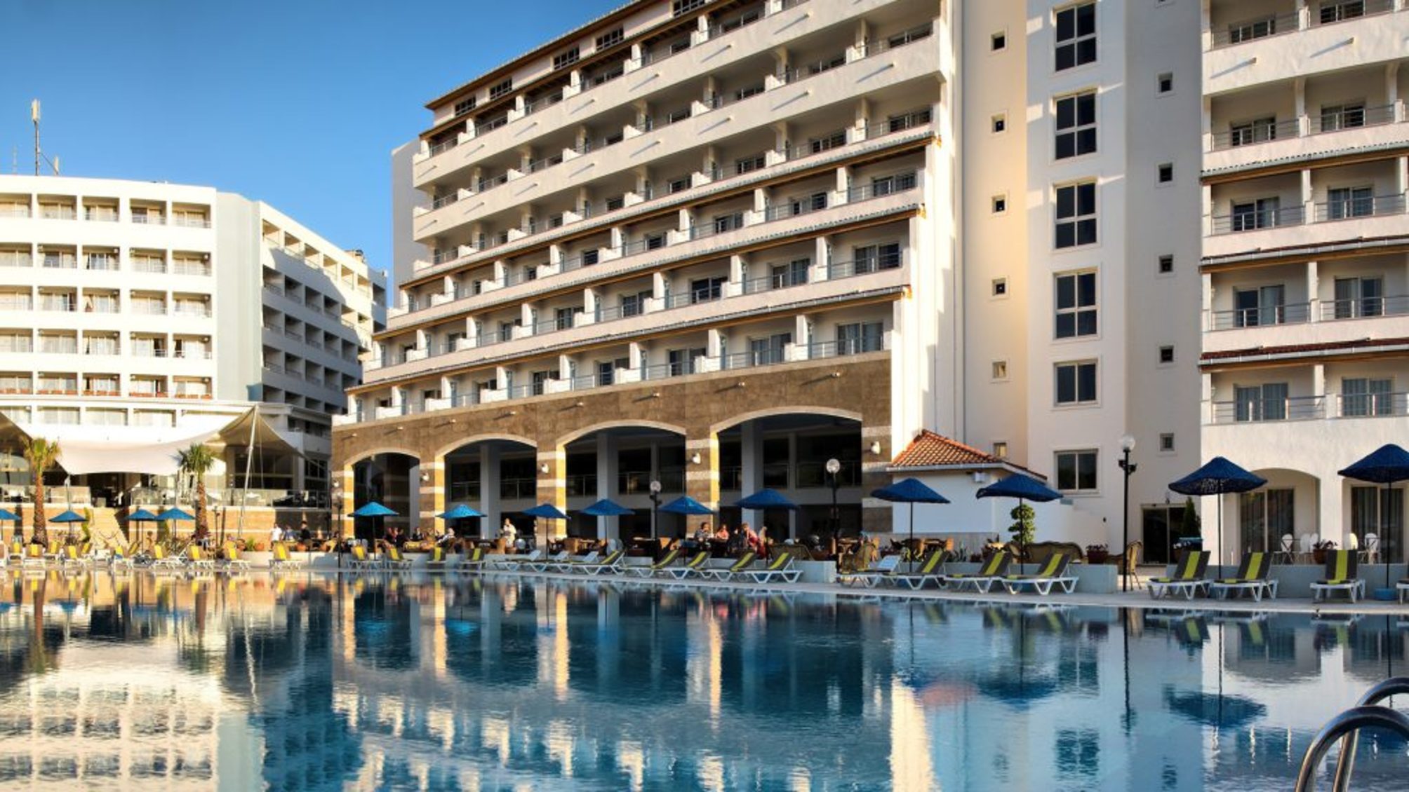 Batıhan Beach Resort & Spa 1