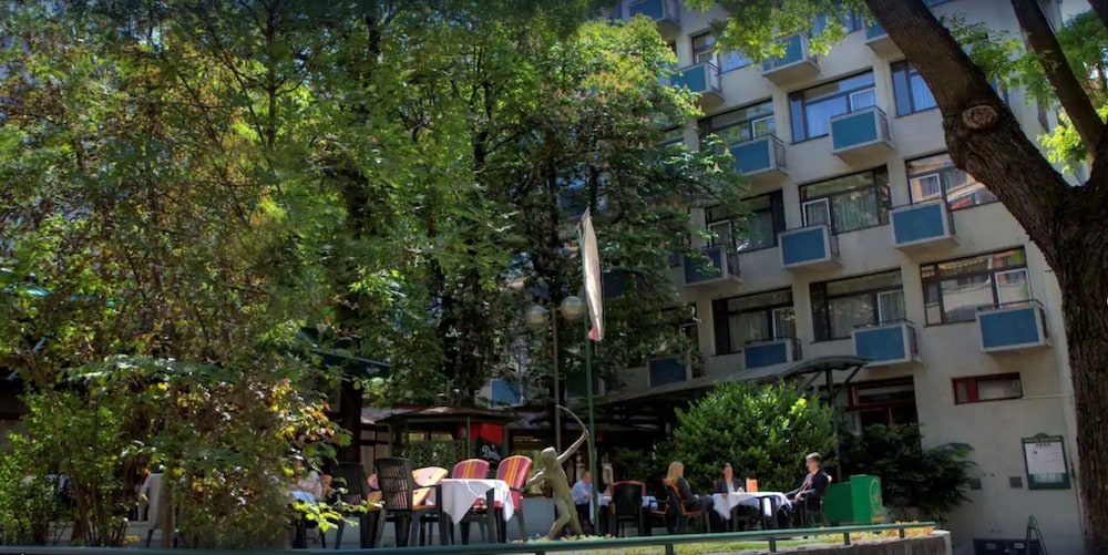 B39 Benczúr Apartment