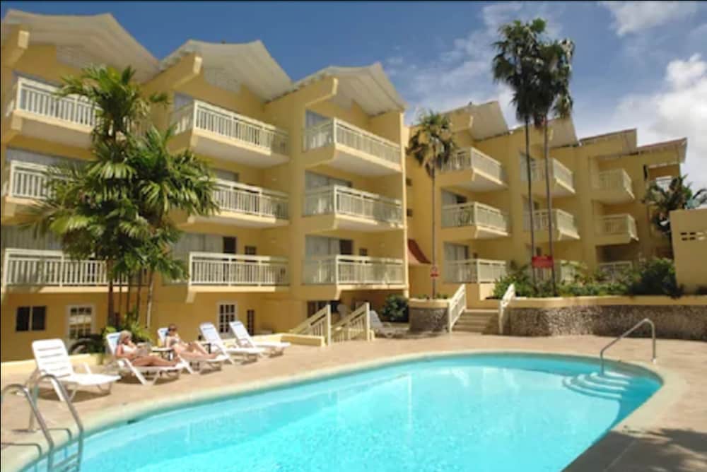 Christchurch – Golden Sands Hotel