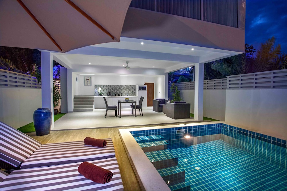 Samui Blue Orchid – Adult Only