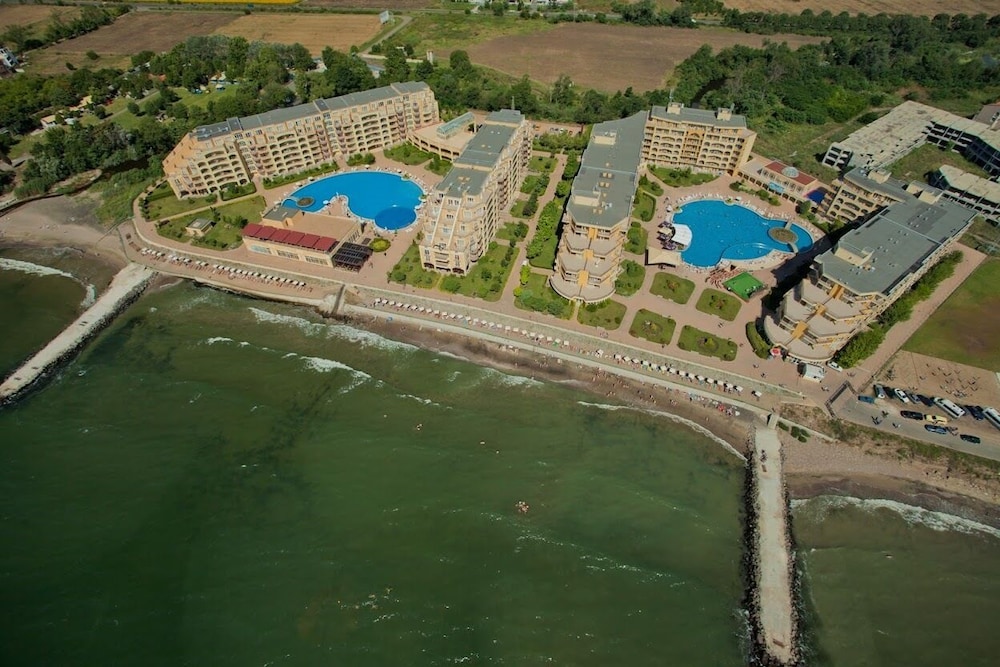 Midia Family Resort All – Inclusive