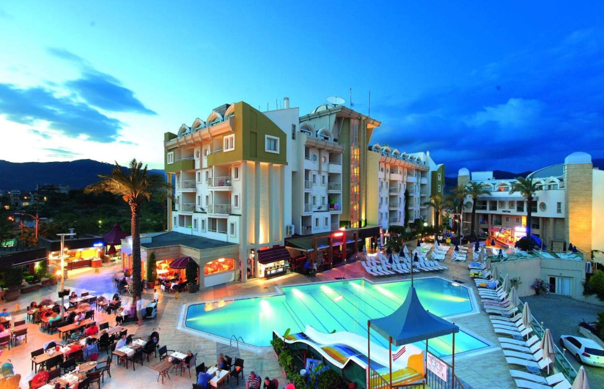 Grand Cettia Hotel 1