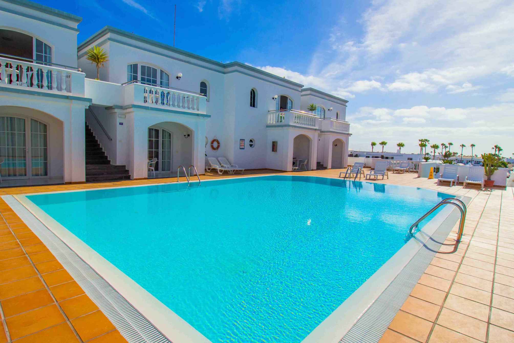 Apartamentos Corona Mar- Select Adults 1