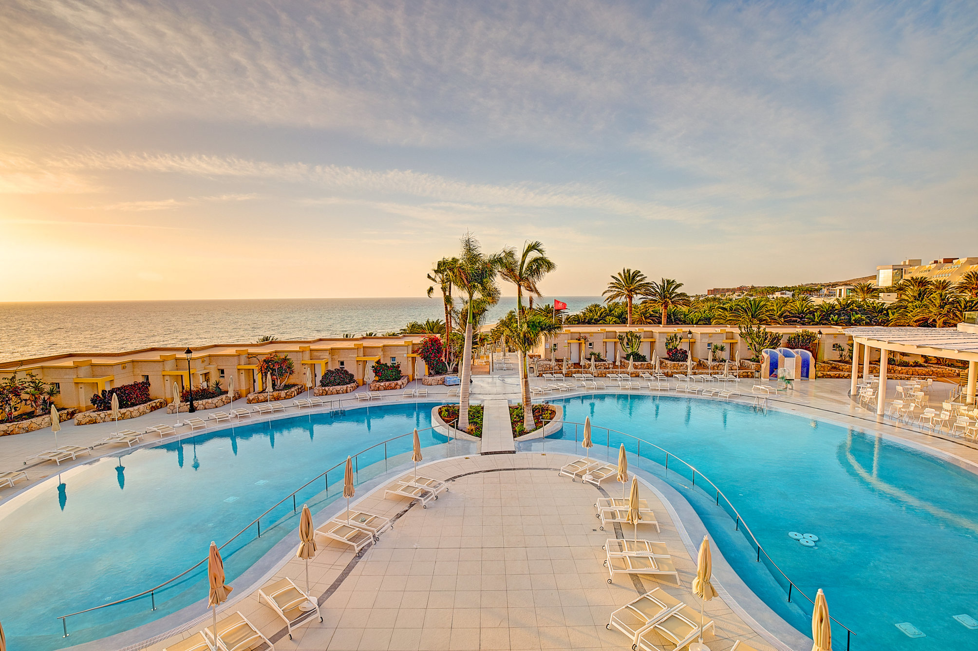 SBH Monica Beach Resort 1