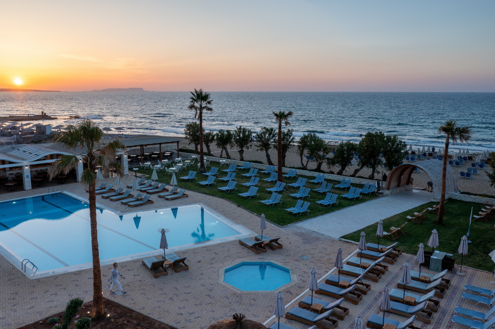 Malia Bay Beach Hotel & Bungalows 1