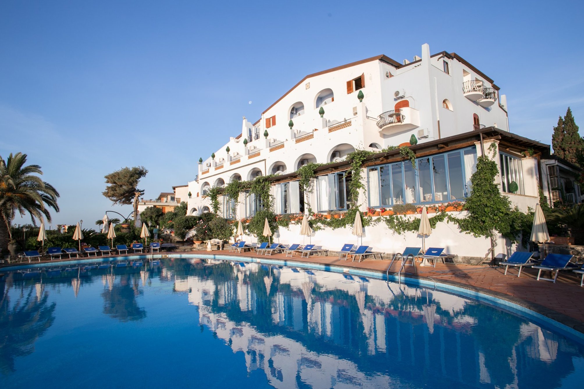 Arathena Rocks Hotel 1