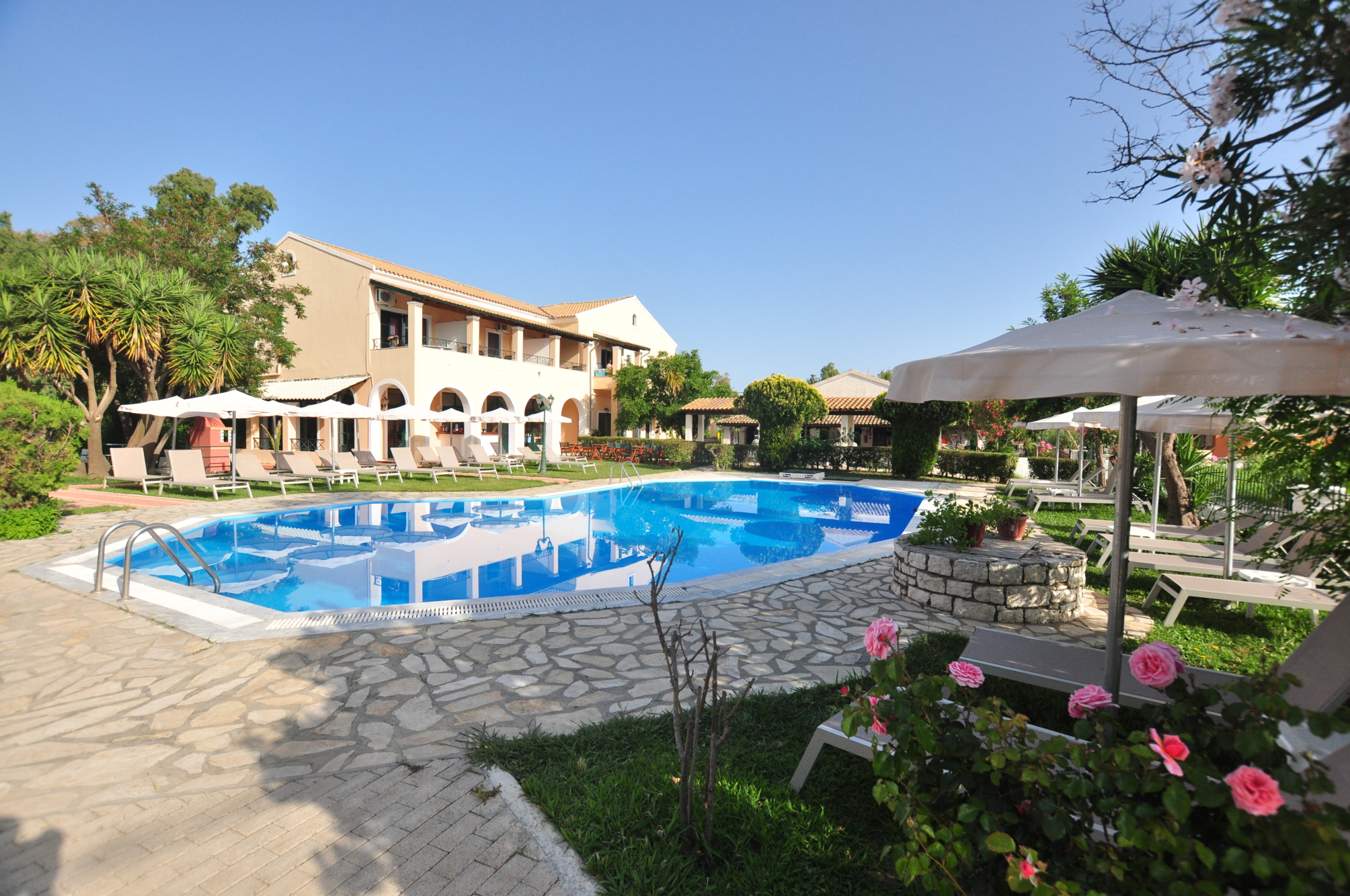 Acharavi Garden 2