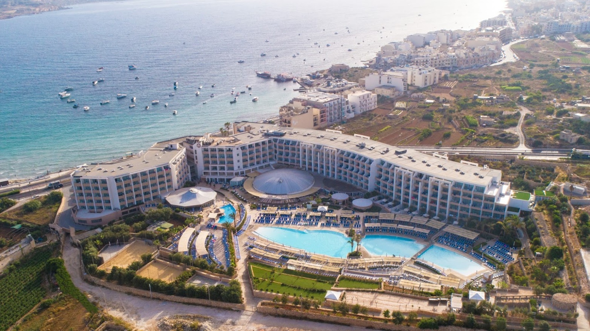 db Seabank Resort + Spa All Inclusive 1