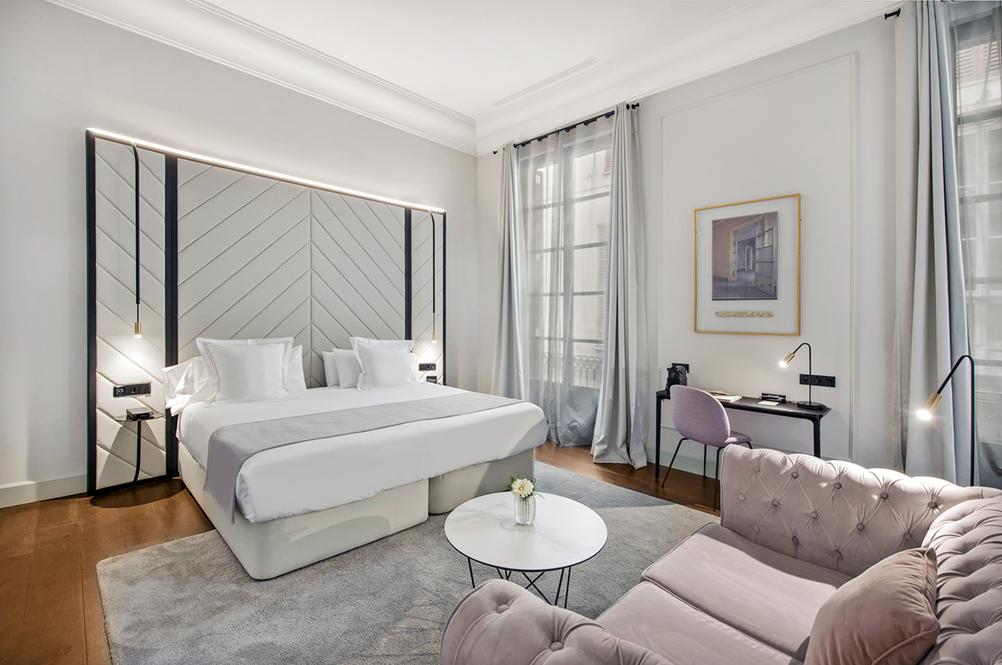 Singular Junior Suite