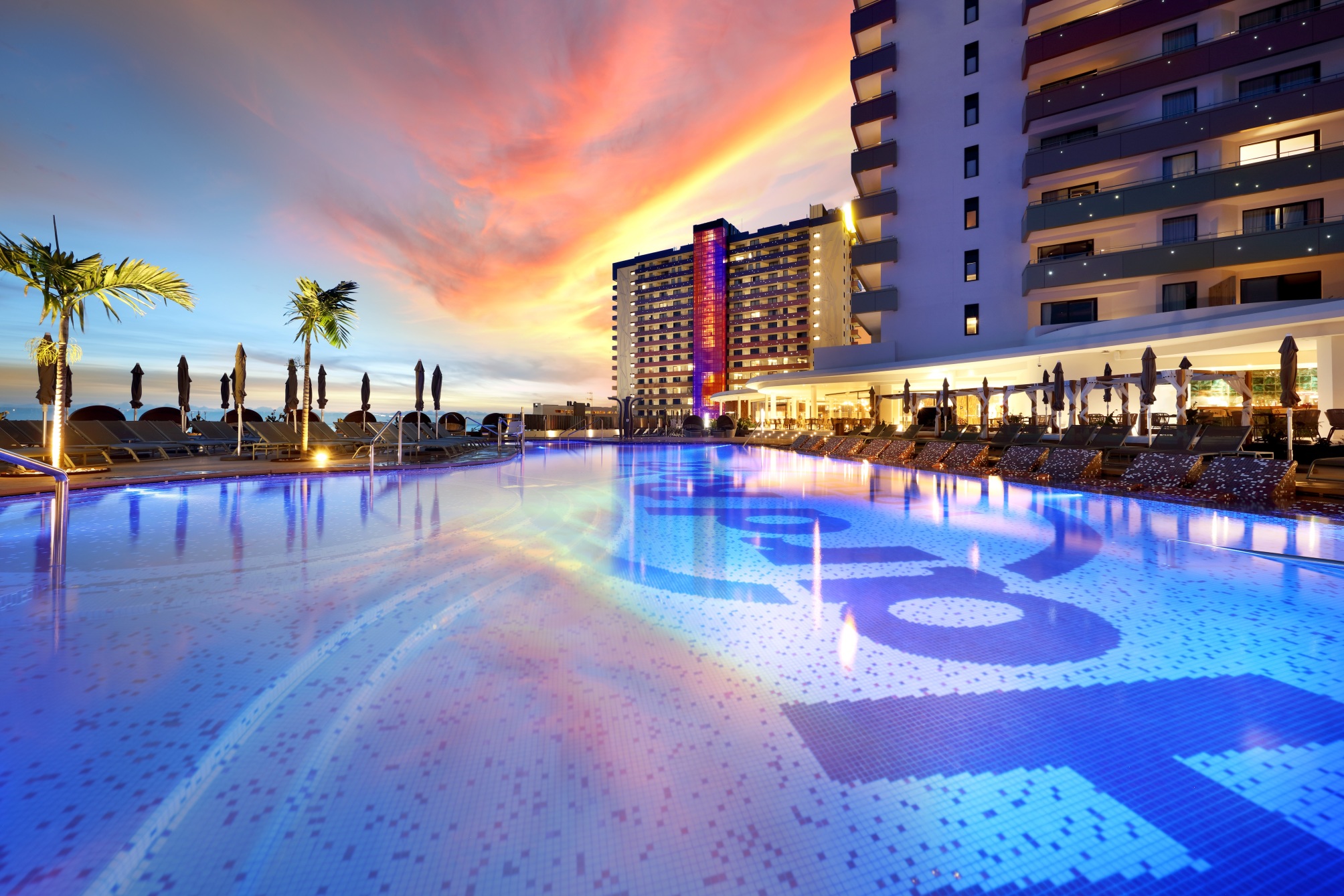 Hard Rock Hotel Tenerife 1
