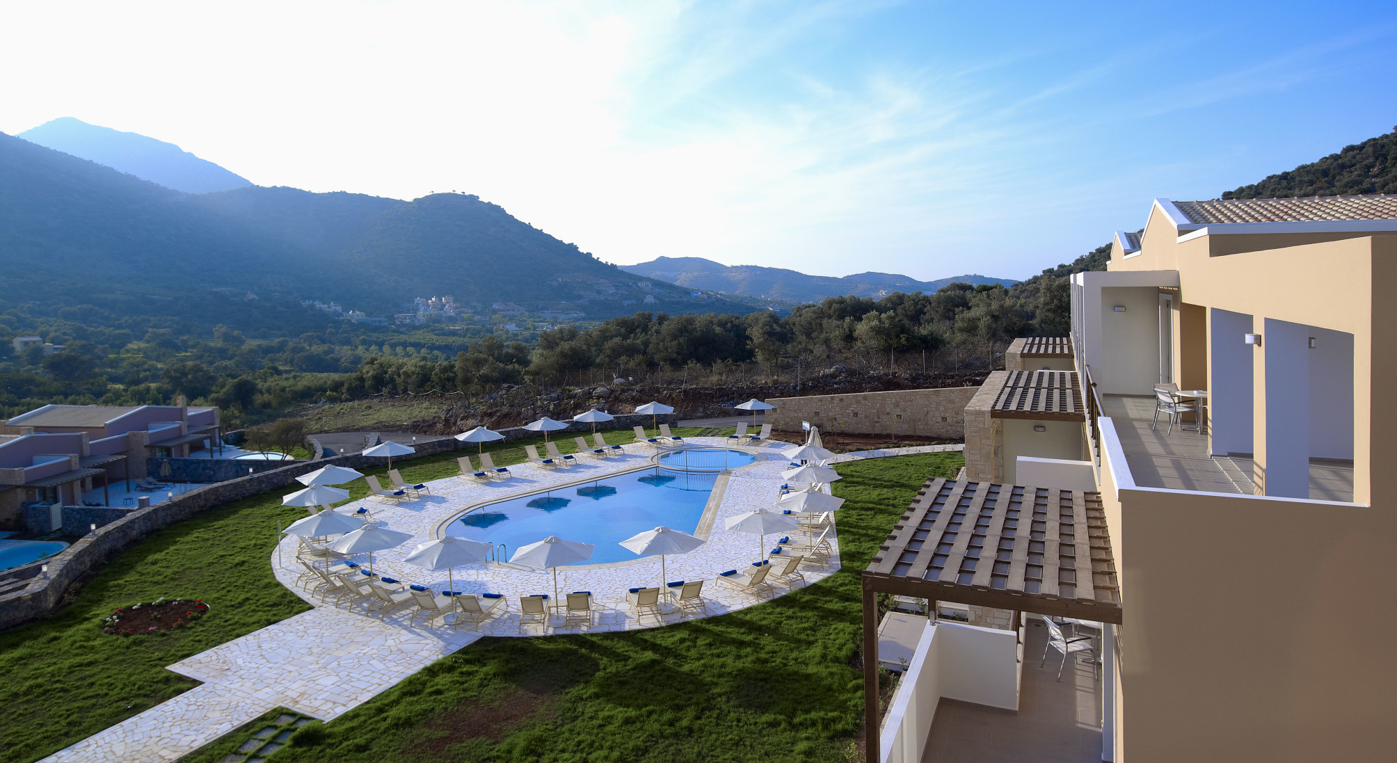 Filion Suites Resort & Spa 2