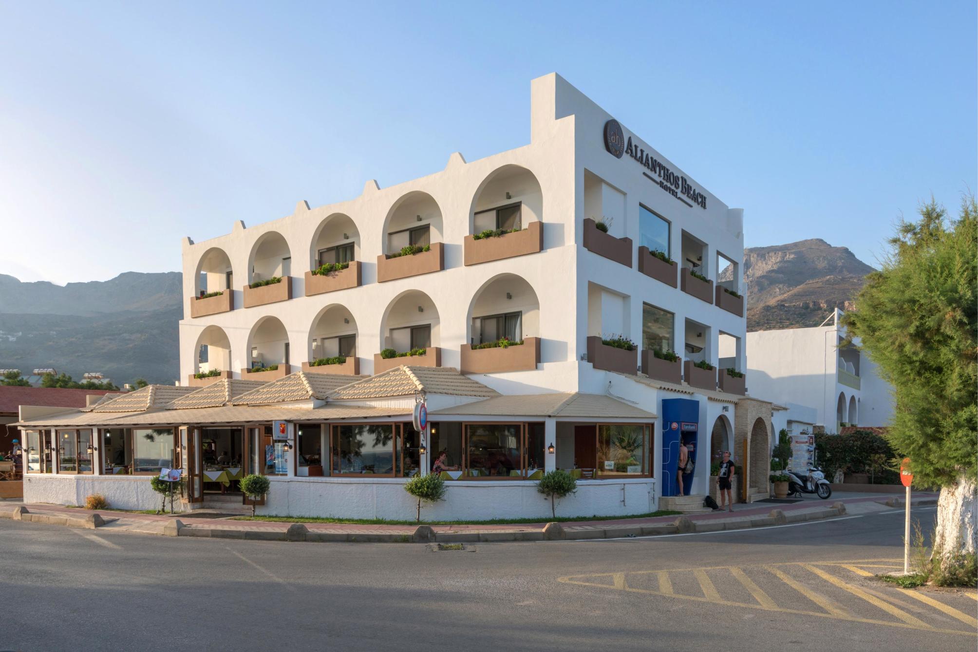 Alianthos Beach Hotel 1