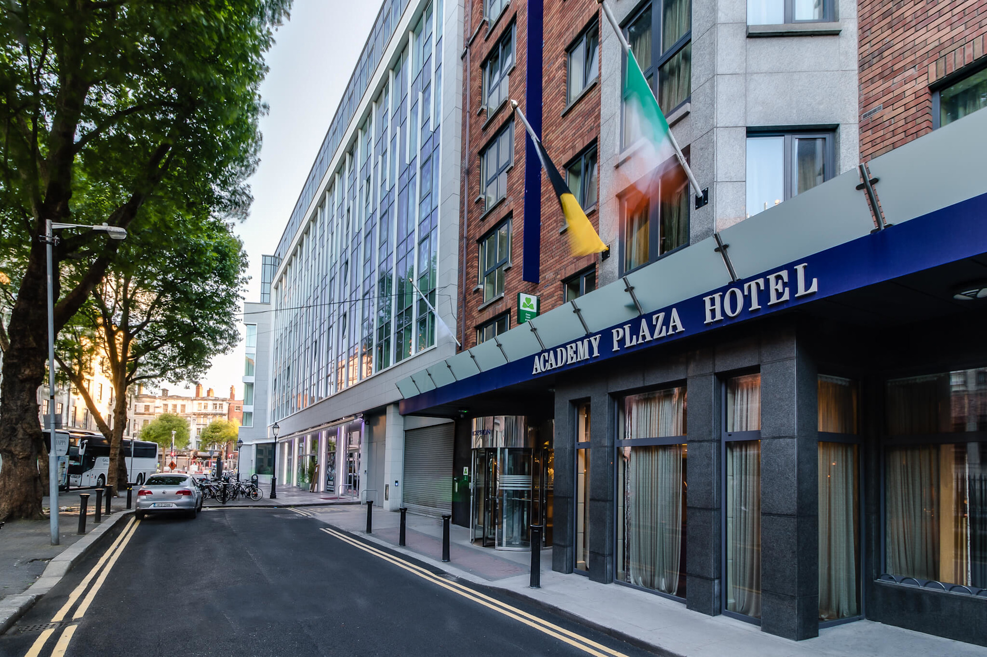 Academy Plaza Hotel 2