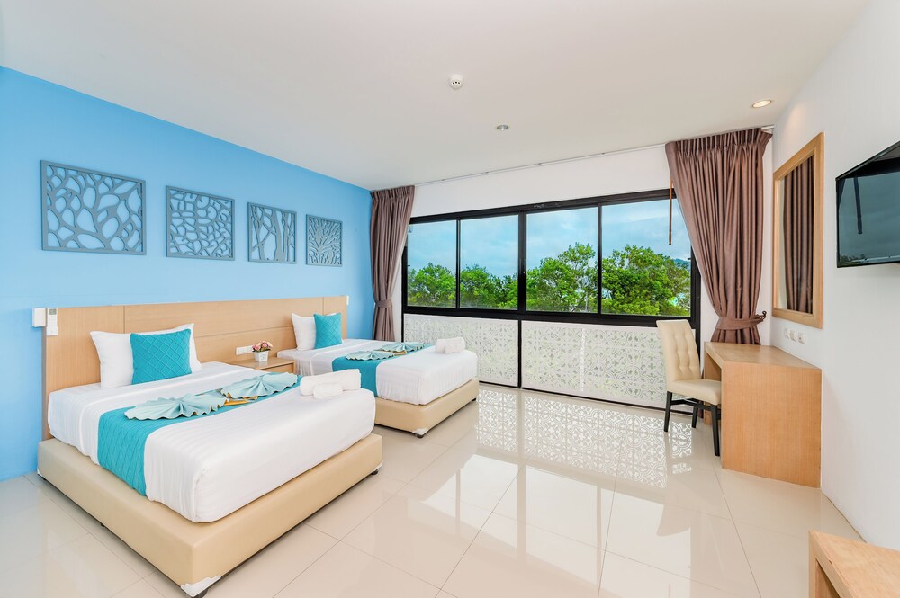 Karon Beach
