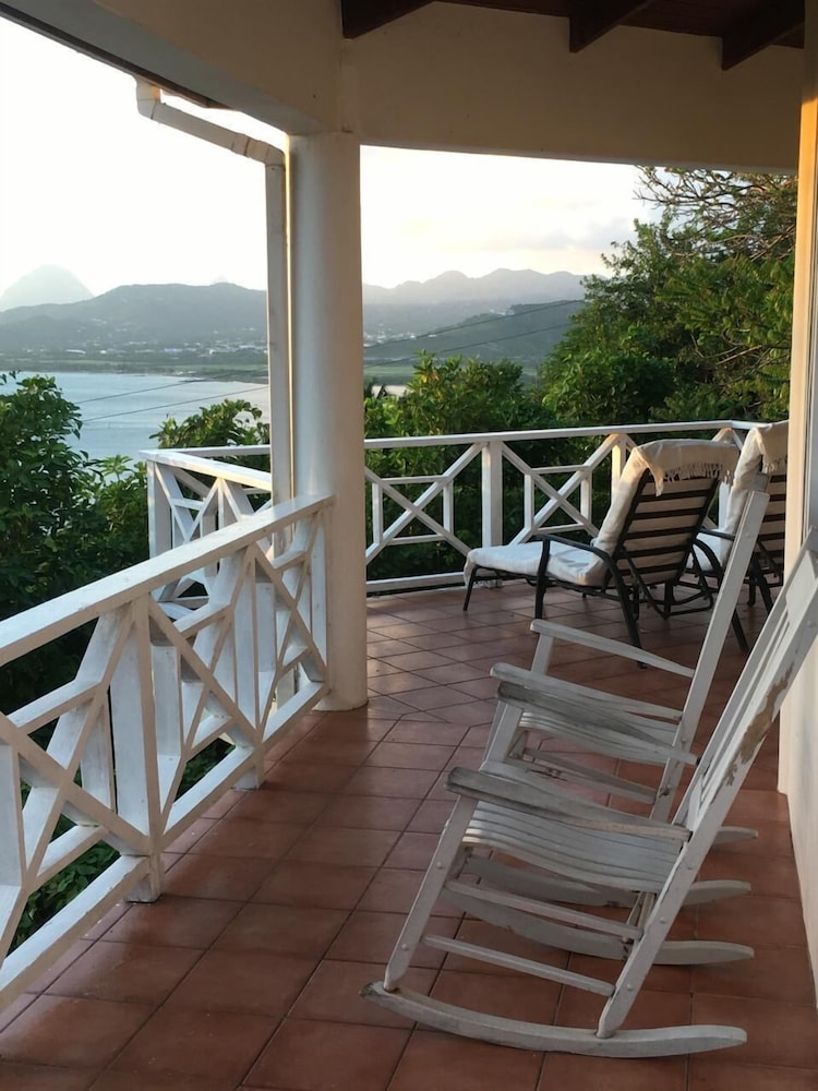 Serene room nr Intl Airpt & Sandy Beach
