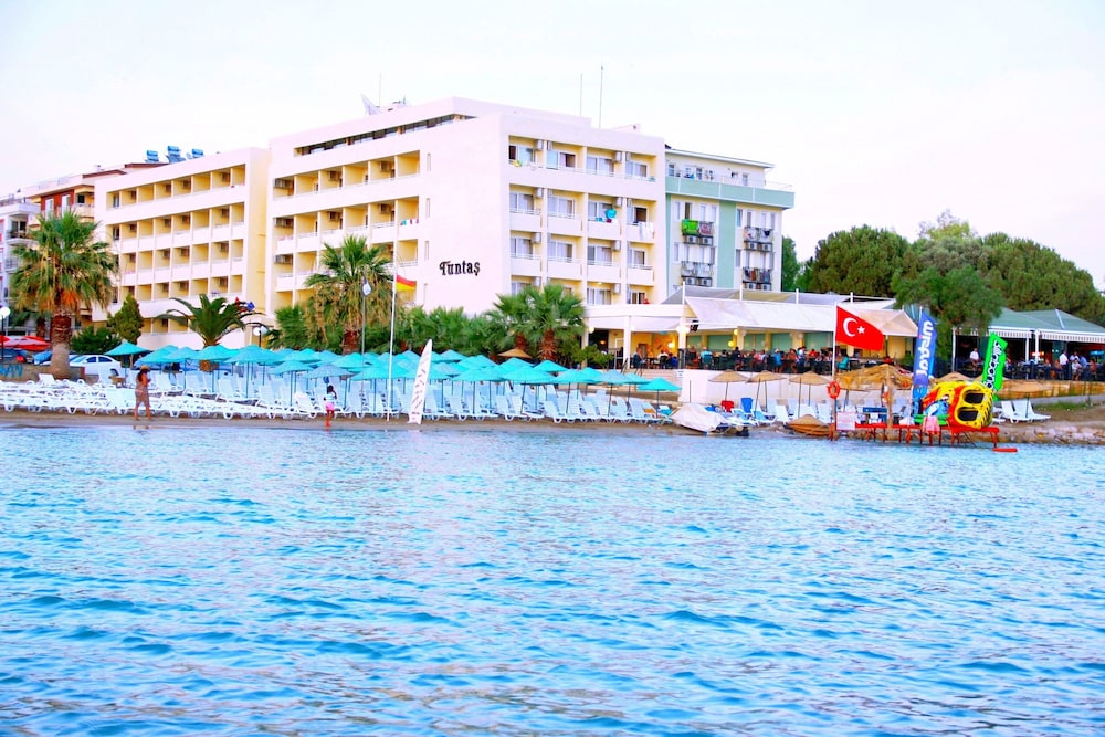 Tuntas Beach Hotel – All Inclusive