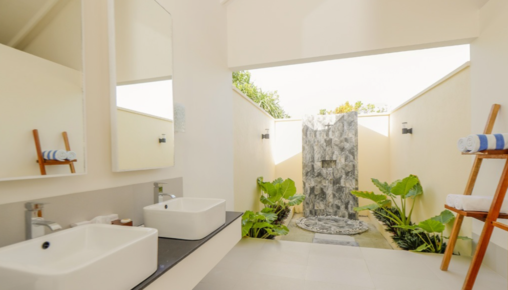 Hondaafushi Island Resort 2