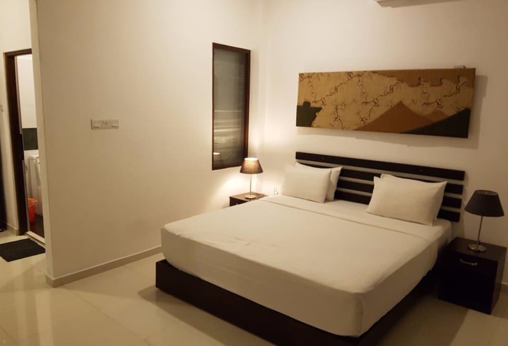 Sunrise Palace Negombo