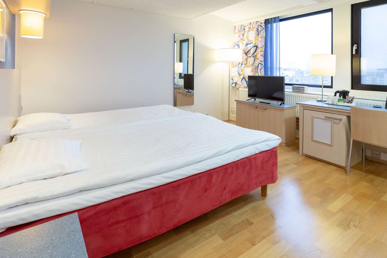 Superior Twin Room with View