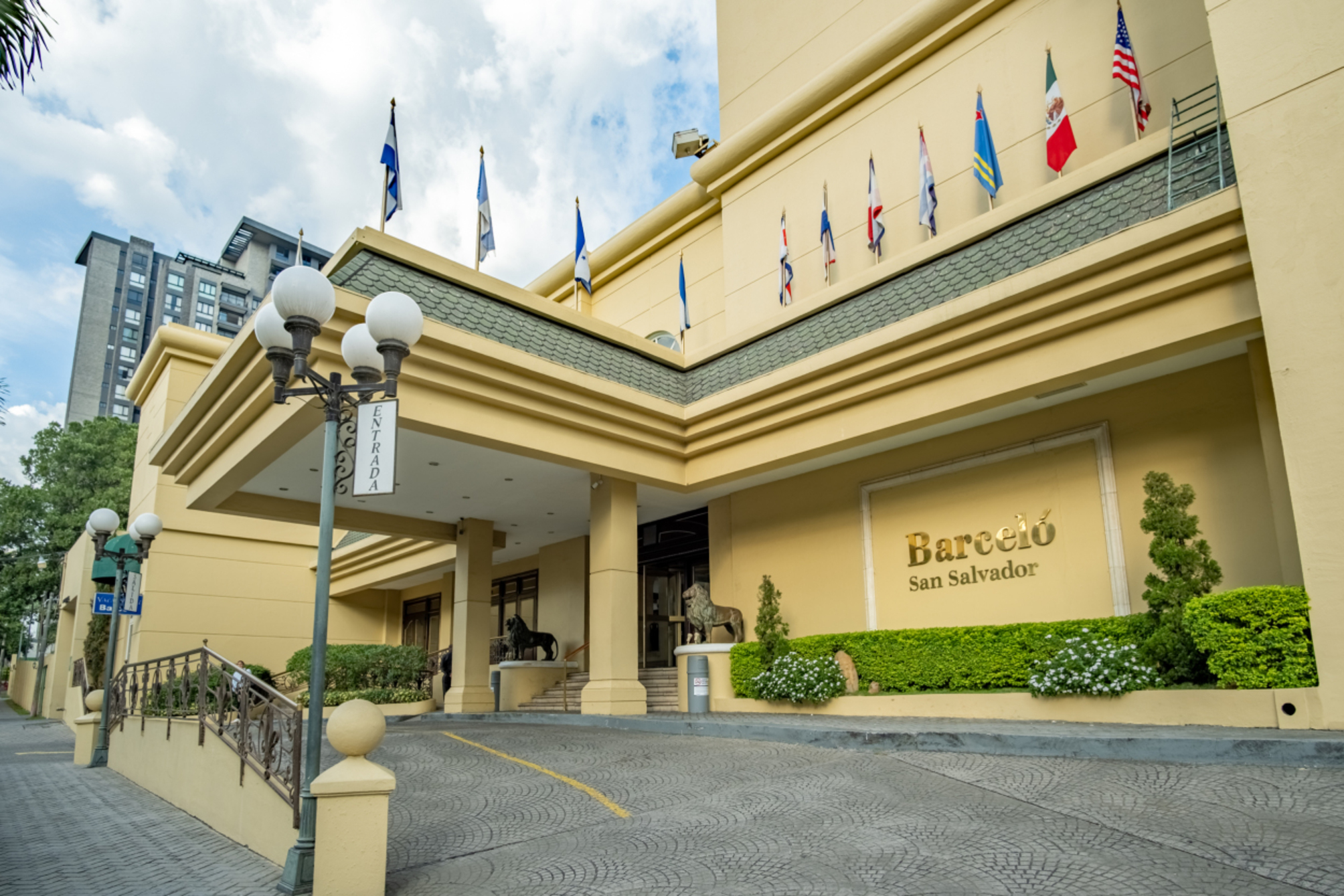 Barcelo San Salvador 2