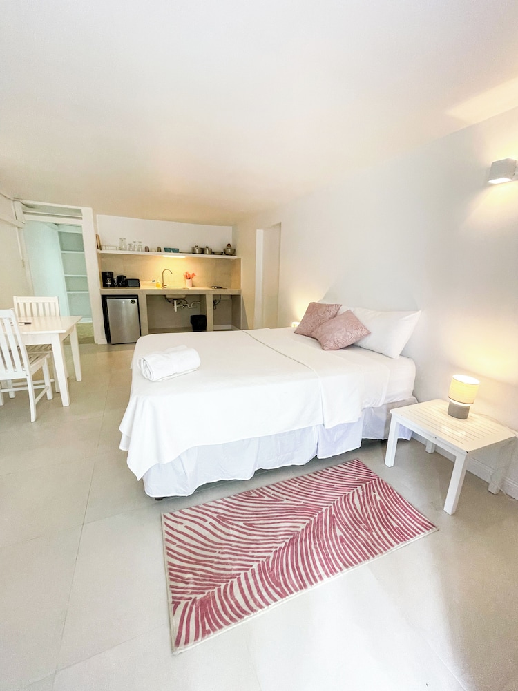 Christchurch – Ocean Spray Apartments