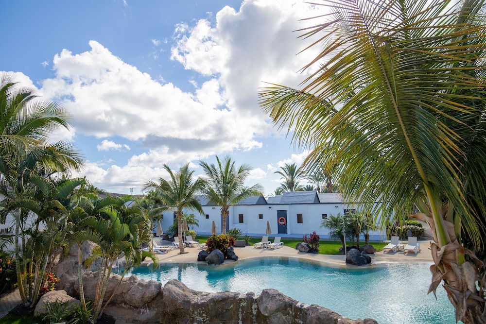 R2 Romantic Fantasia Dreams & Suites Hotel – Adults Only – All inclusive