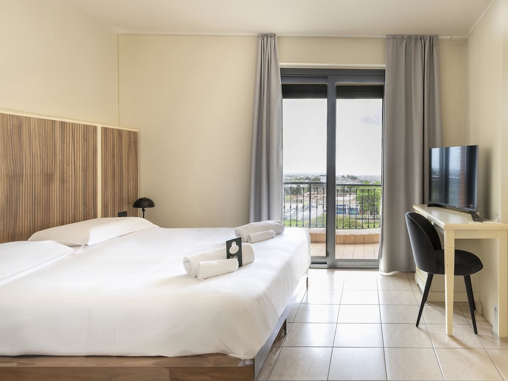 B&B HOTEL Pomezia Cortese