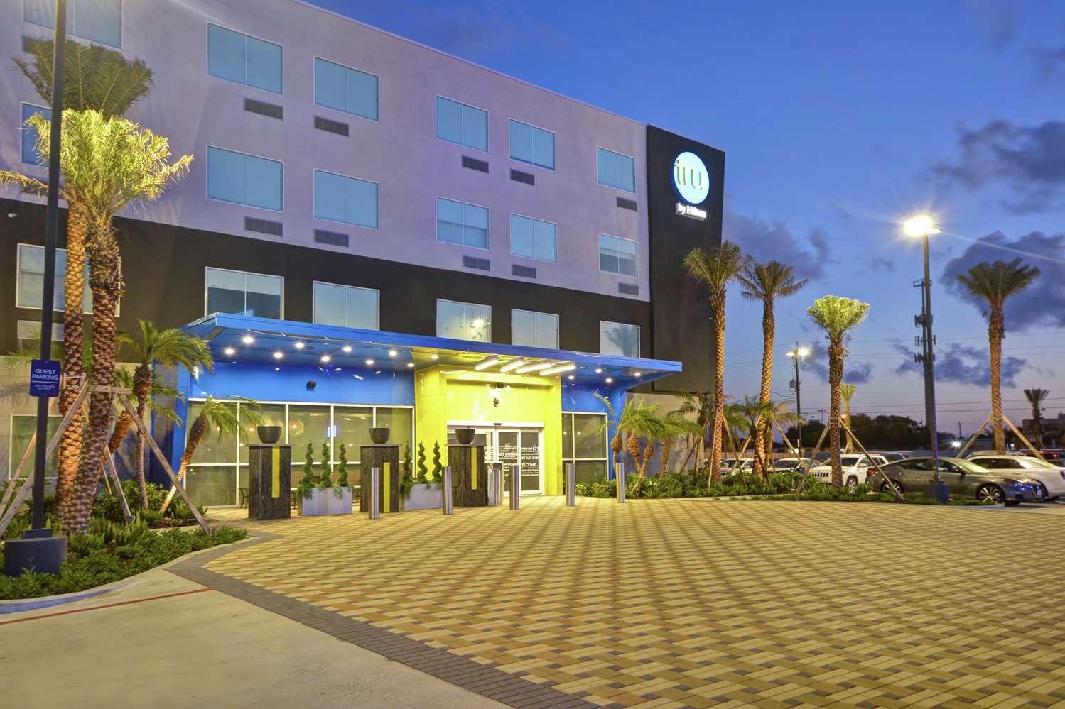 Tru By Hilton Corpus Christi South Padre Island Dr 2
