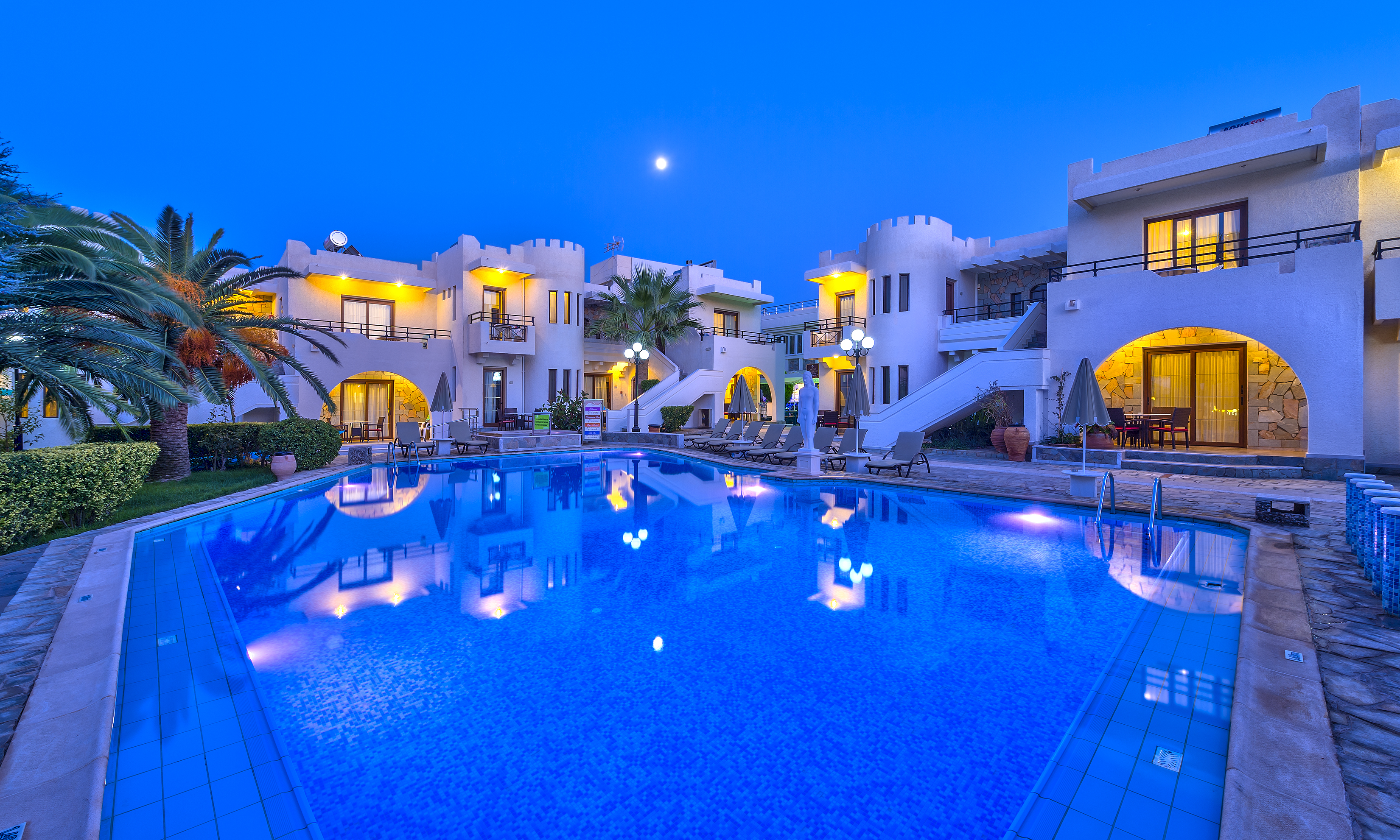 Castle Suites Hotel 2